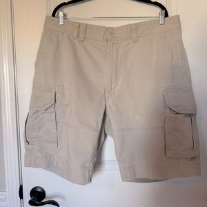 Polo Ralph Lauren Men's Tan Cargo Shorts